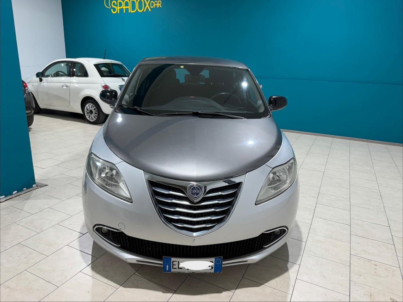 Lancia Ypsilon 0.9 TwinAir 85 CV 5
