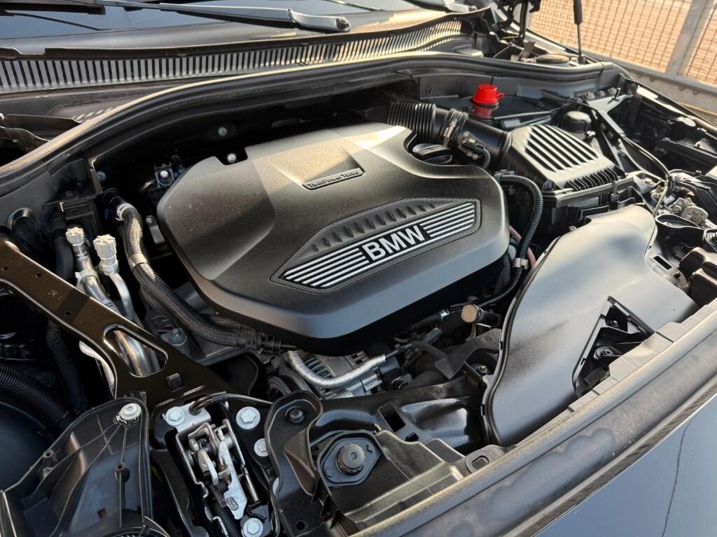 Bmw 116 116d 5p. Business Advantage