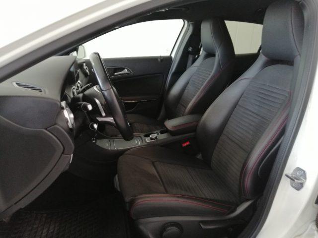 MERCEDES-BENZ GLA 200 d Automatic Premium