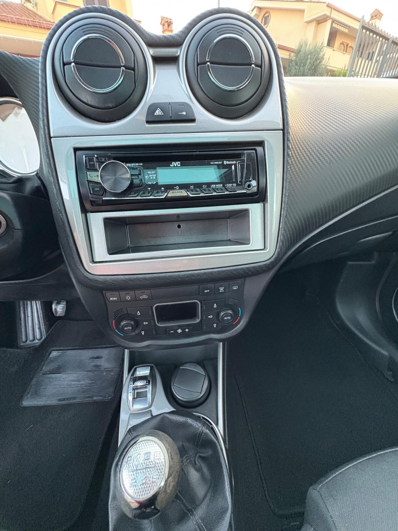 Alfa Romeo MiTo 1.6 JTDm 16V Distinctive Sport Pack