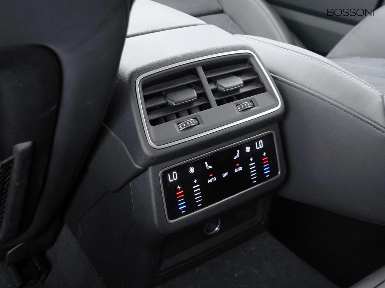 Audi A6 allroad allroad 40 2.0 tdi mhev 12v 204cv business advanced quattro ultra s tronic