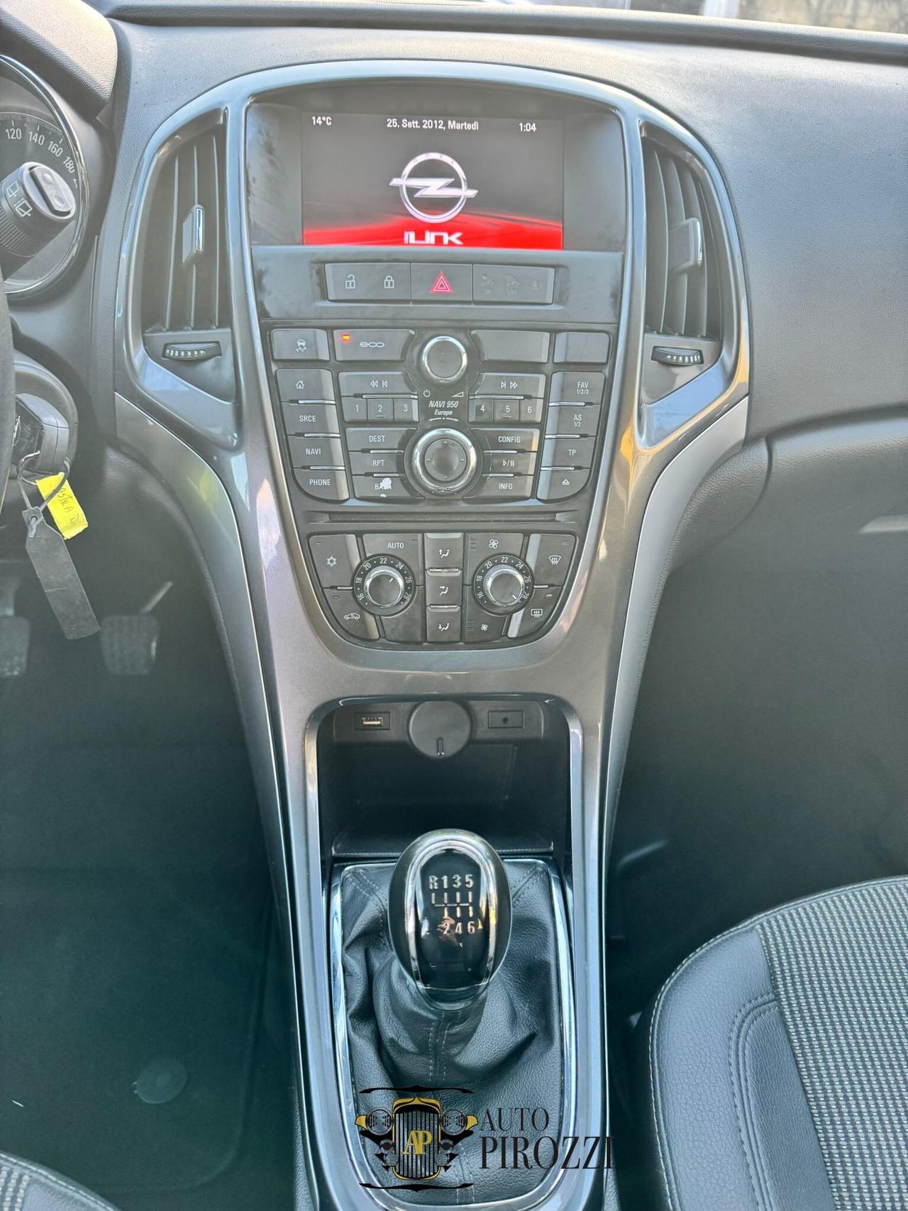 Opel Astra 1.6 CDTI MOD. COSMO del 2015 150000KM