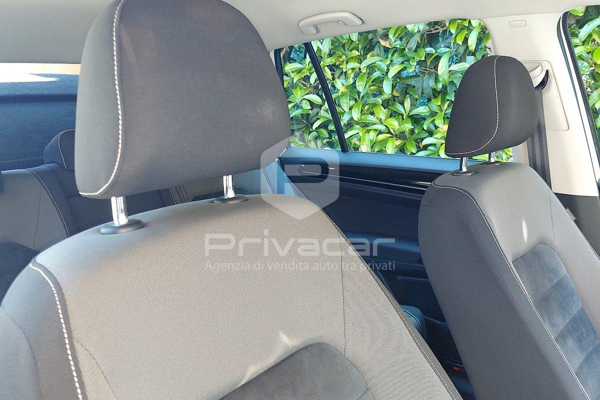VOLKSWAGEN Golf Sportsvan 1.6 TDI 110CV DSG Comfortline BlueMotion Tech