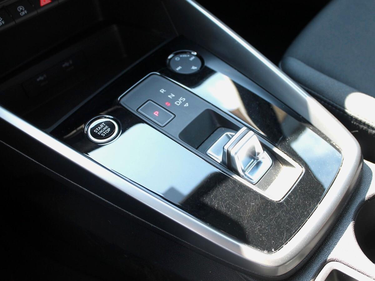 Audi A3 SPB 30 TDI S tronic Business Sportback 2.0tdi s-tronic Bang&Olufsen Virtual