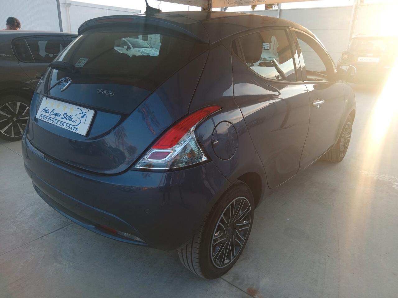 Ypsilon 1.0 C.V 70 Fire Hybrid IL TOP PERFETTA QUAL PROVA