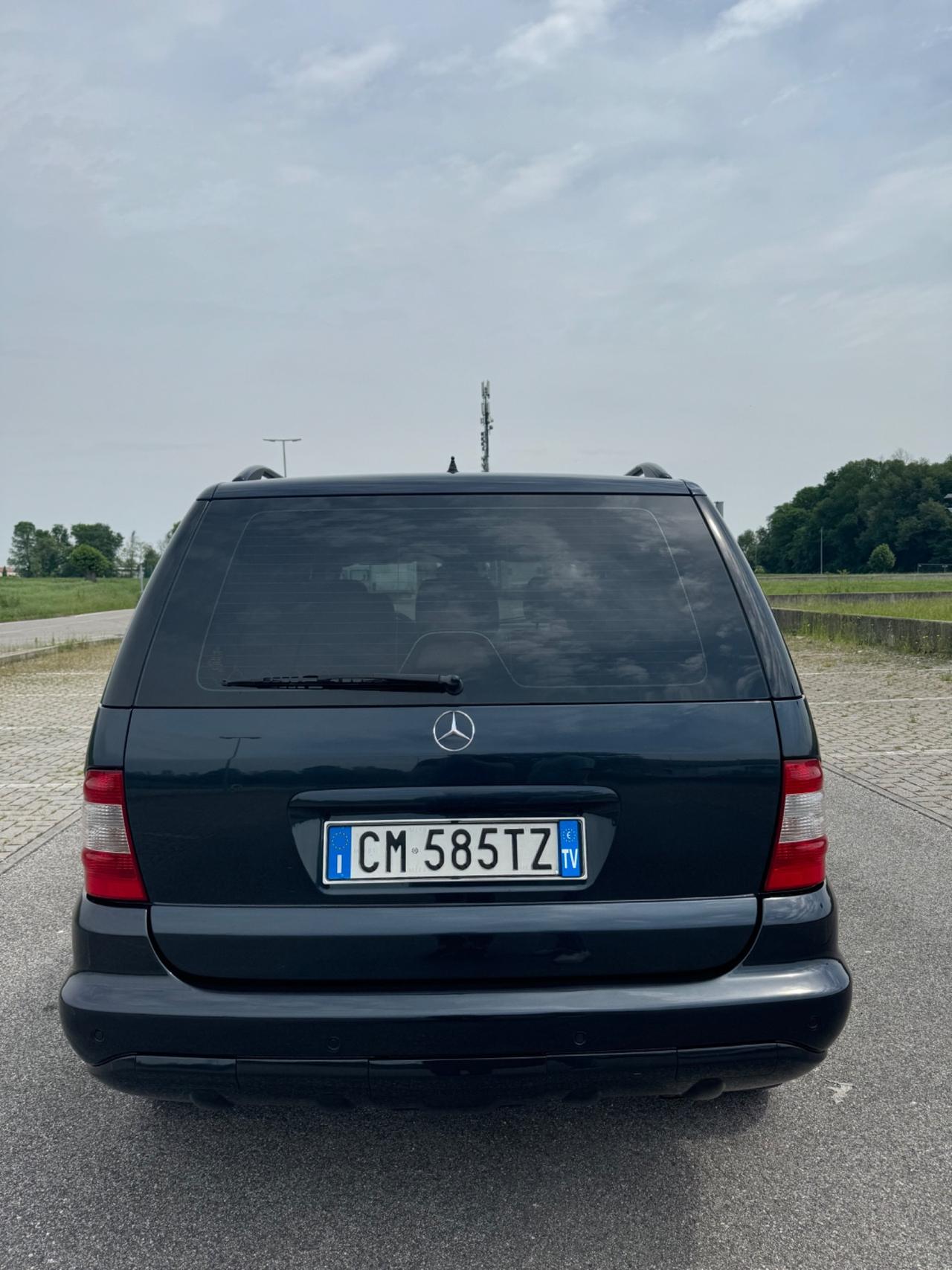 Mercedes-benz ML 270 ML 270 turbodiesel cat CDI Classic