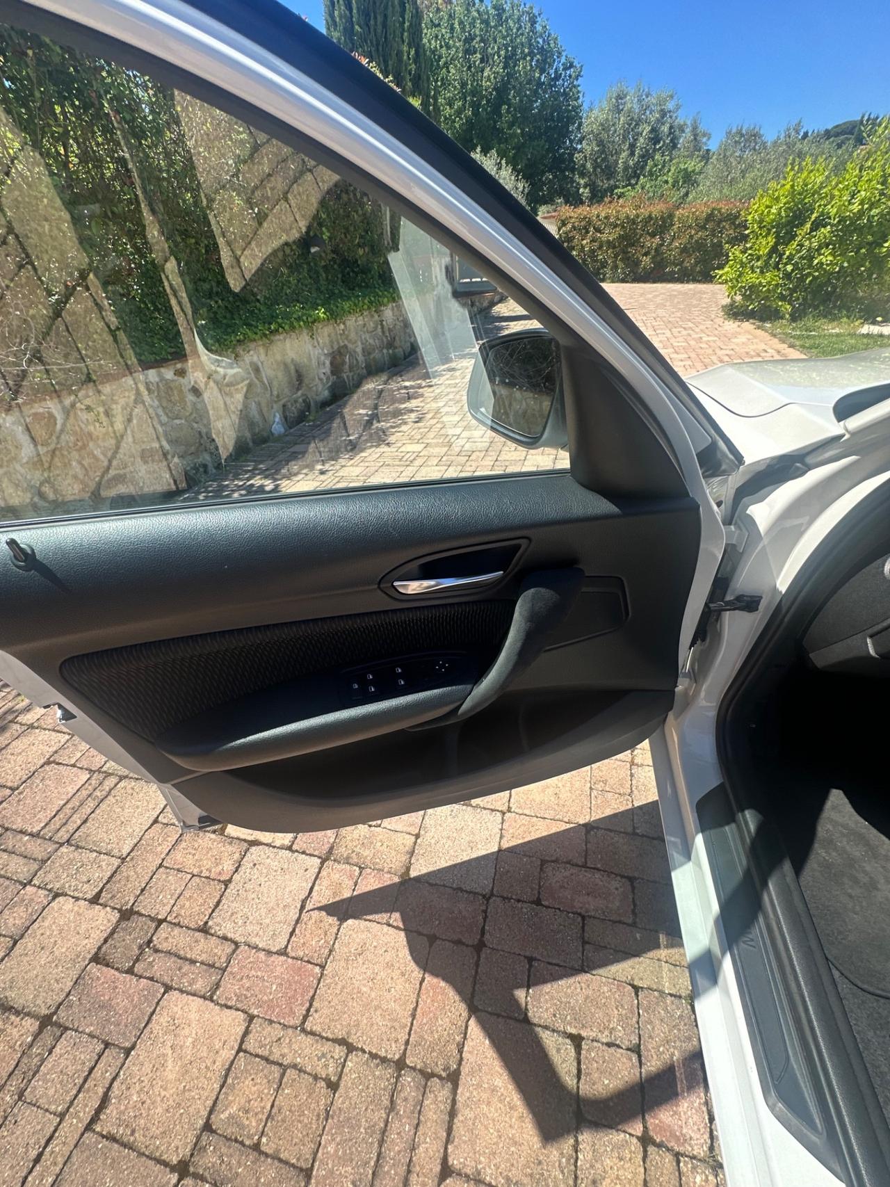Bmw 120 120d 5p. Sport