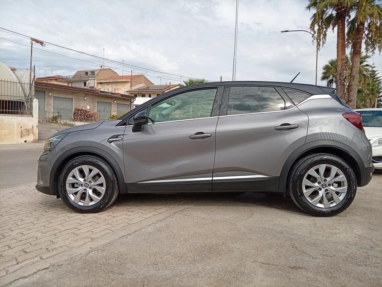 Renault Captur Full Hybrid E-Tech 145 CV Intens