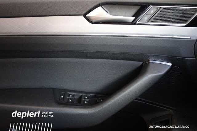 Volkswagen Passat Variant 2.0 TDI EVO DSG Business