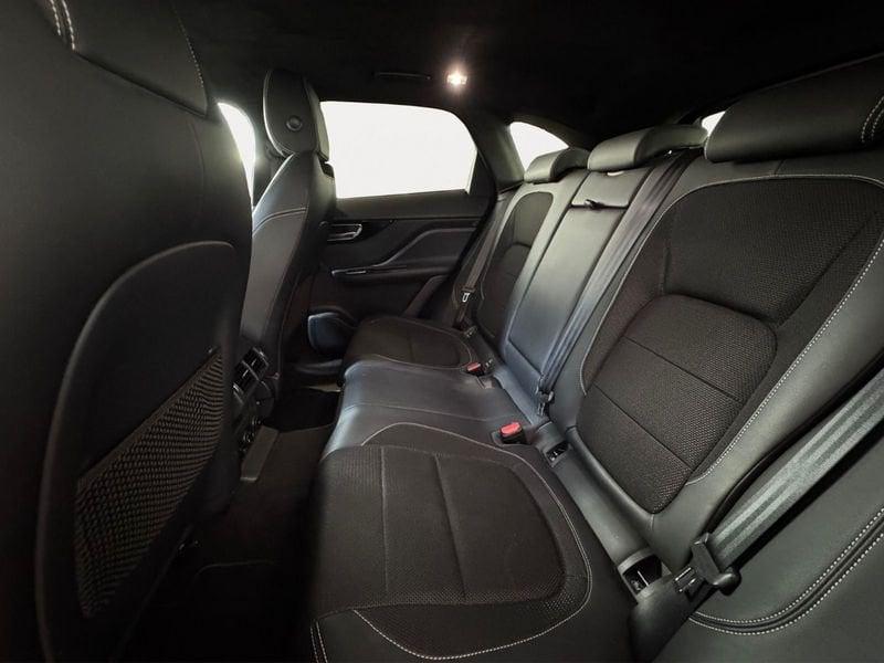 Jaguar F-Pace 2.0 D 180 CV AWD aut. R-Sport