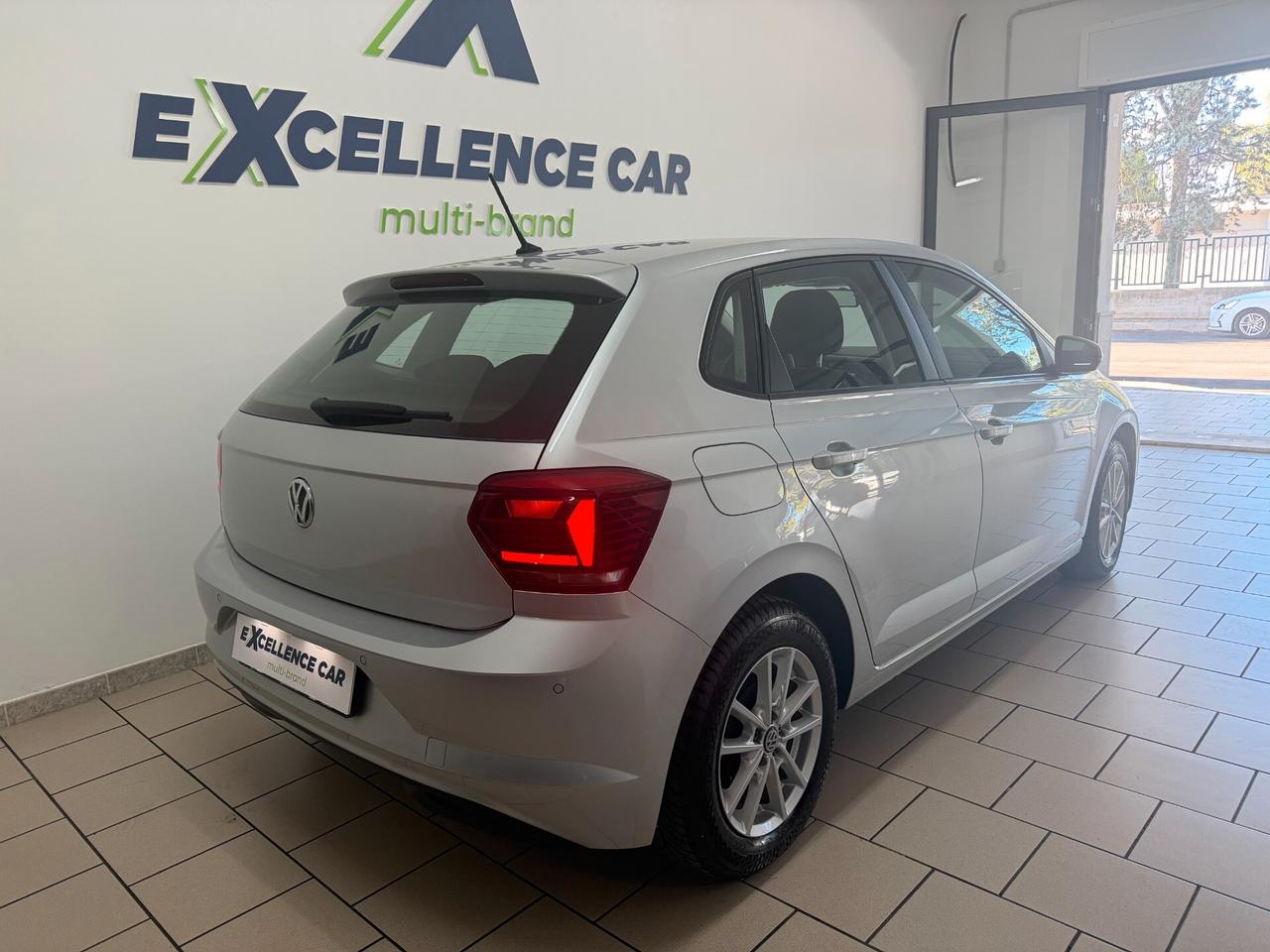 Volkswagen Polo 1.6 TDI 5p. Comfortline BMT Sensori/CLIMA/CERCHI