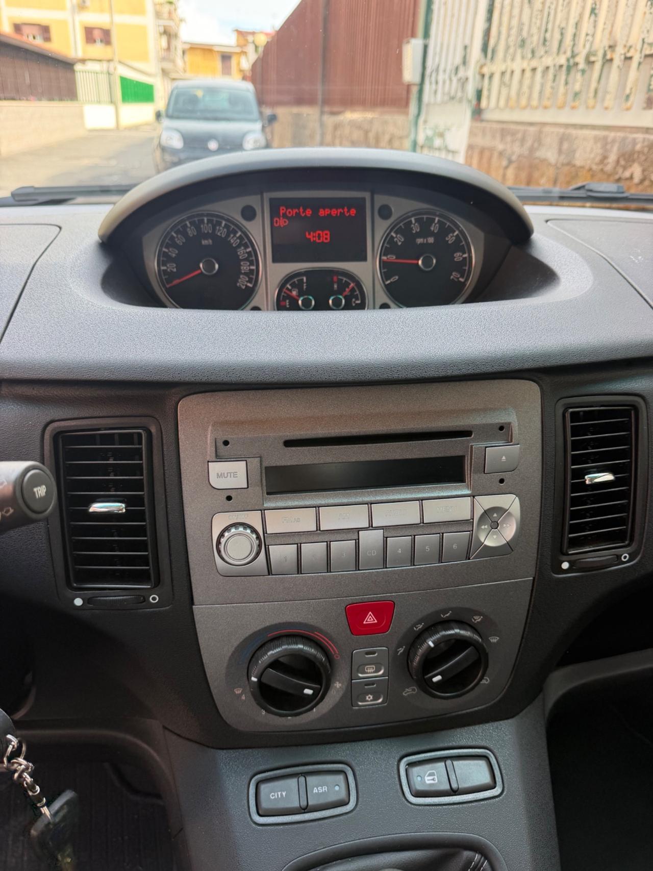 Lancia MUSA 1.4 8V Ecochic (GPL) Gold