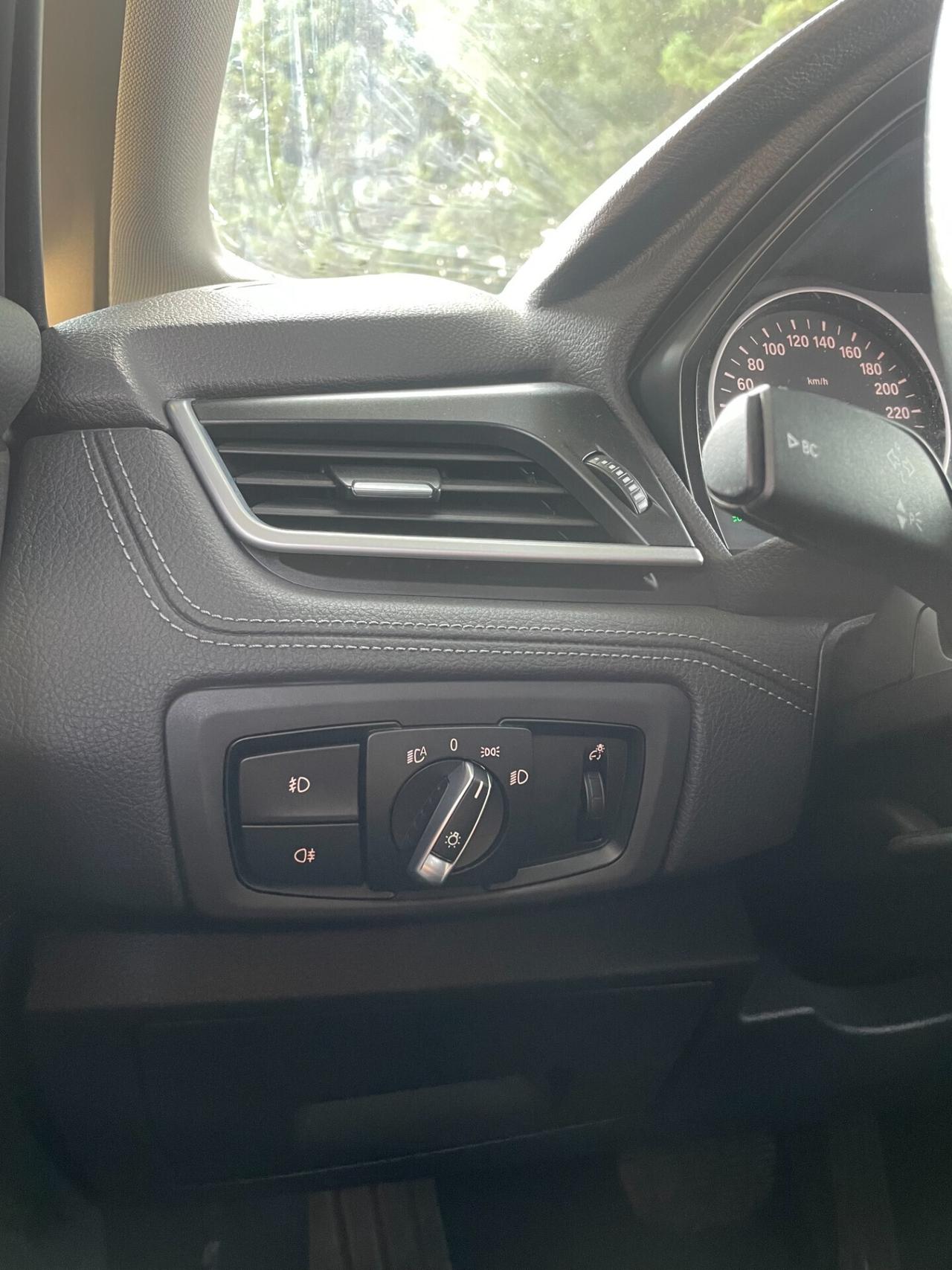 Bmw 216 216d Active Tourer Luxury