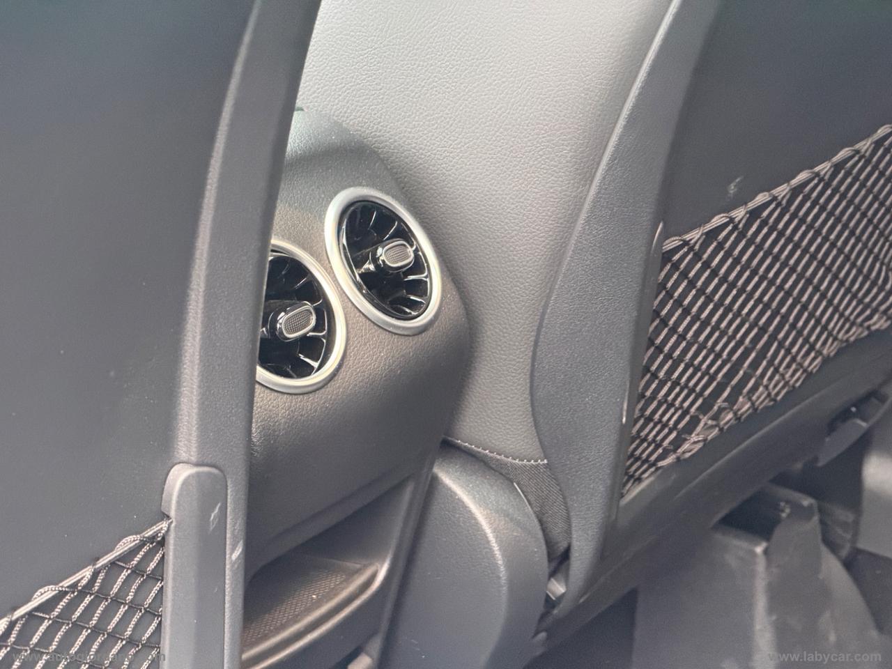 MERCEDES-BENZ GLA 200 d Automatic 4Matic Premium AMG LINE