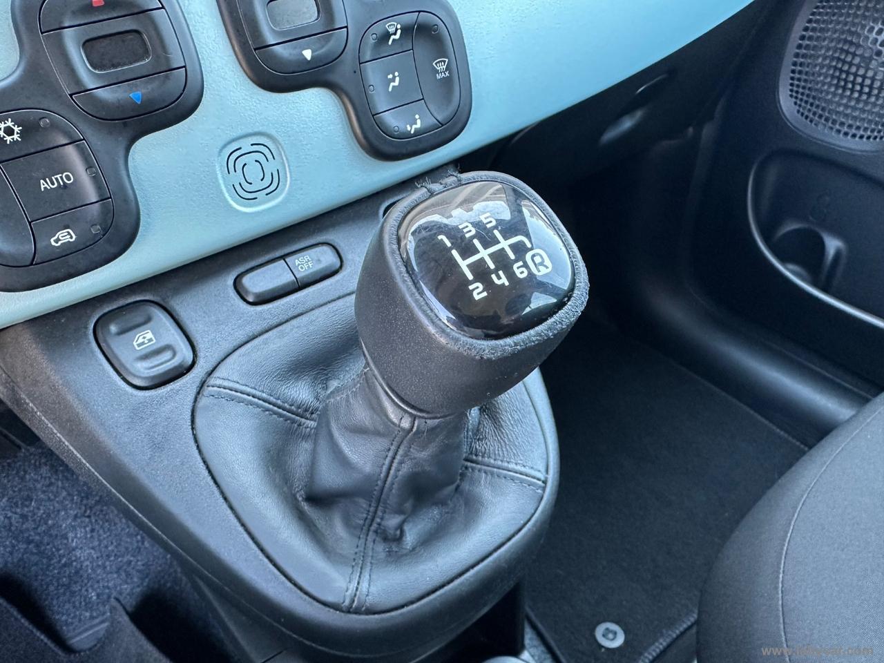 FIAT Panda 1.0 Hybrid Launch Ed.CITY CROSS