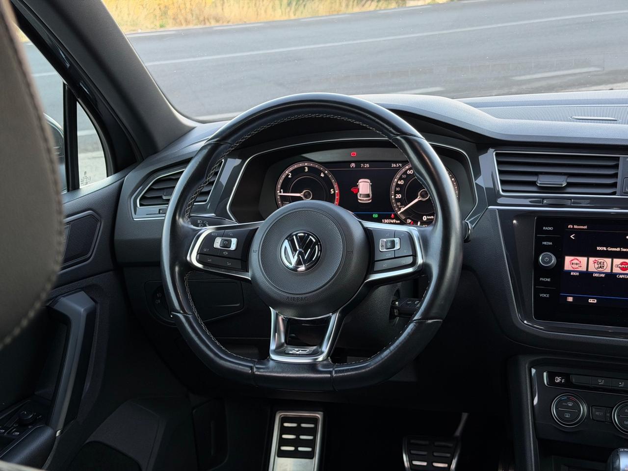 Volkswagen Tiguan 2.0 TDI 150cv DSG 4MOTION R-Line