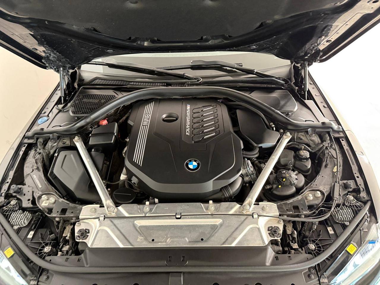 BMW Serie 4 M440i xDrive Gran Coupè - Kit M Performance