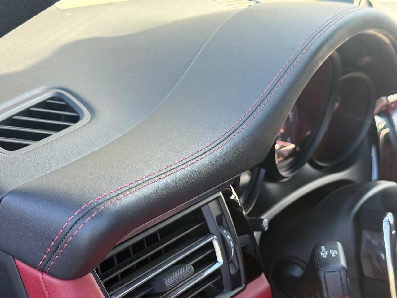Porsche Macan 2.9 S 381cv pdk Pelle Bordeaux Tetto