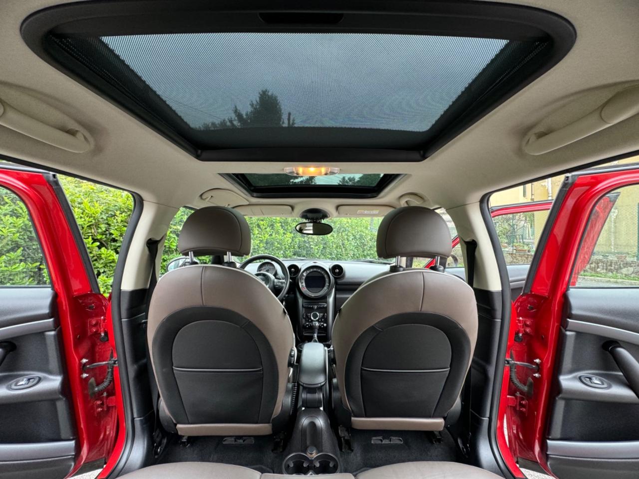 Mini Countryman 2.0 Cooper SD ALL4 - Book Service