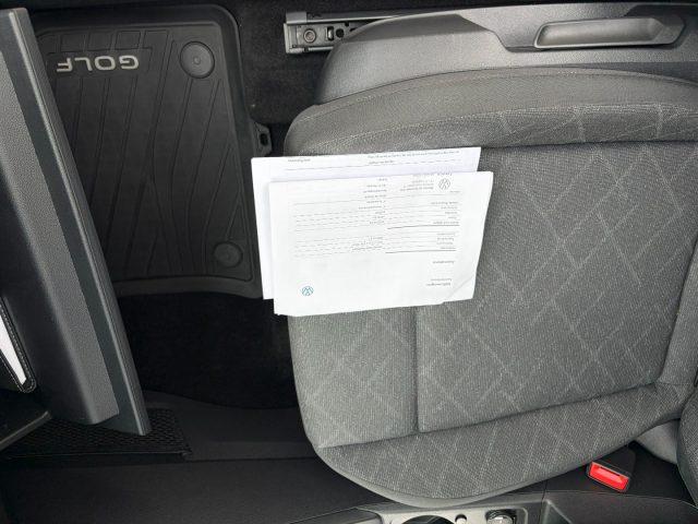 VOLKSWAGEN Golf 1.5 TGI DSG Life