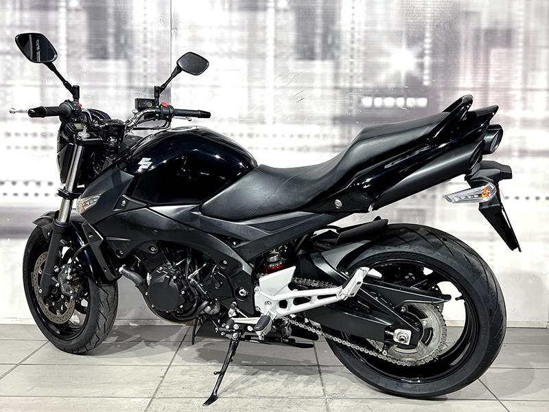 Suzuki GSR 600