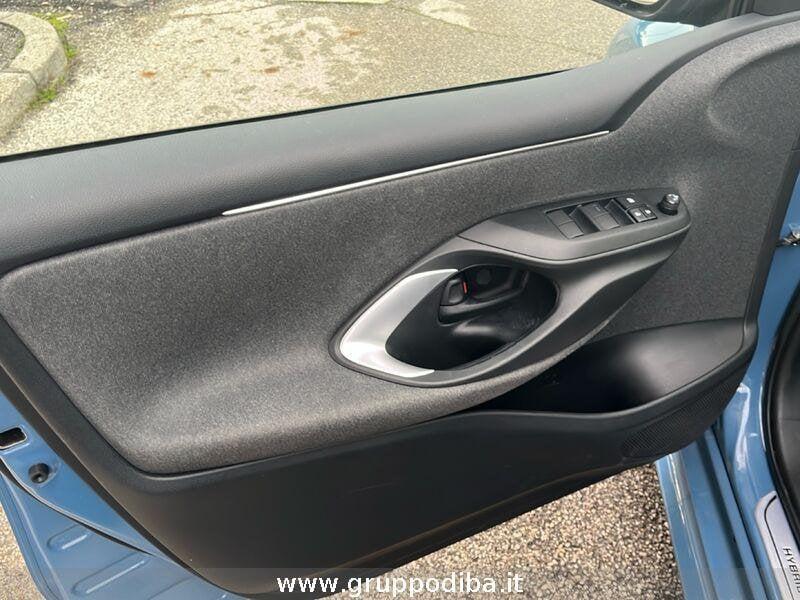 Toyota Yaris IV 2020 1.5h Trend