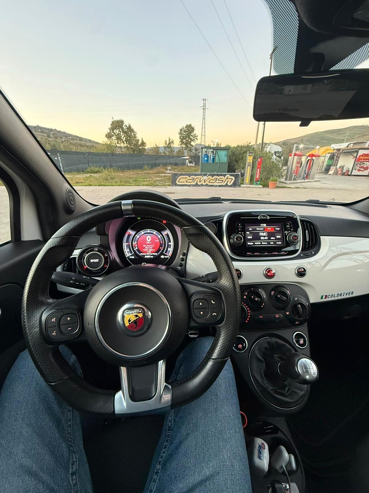 Abarth 595 1.4 Turbo T-Jet 145 CV