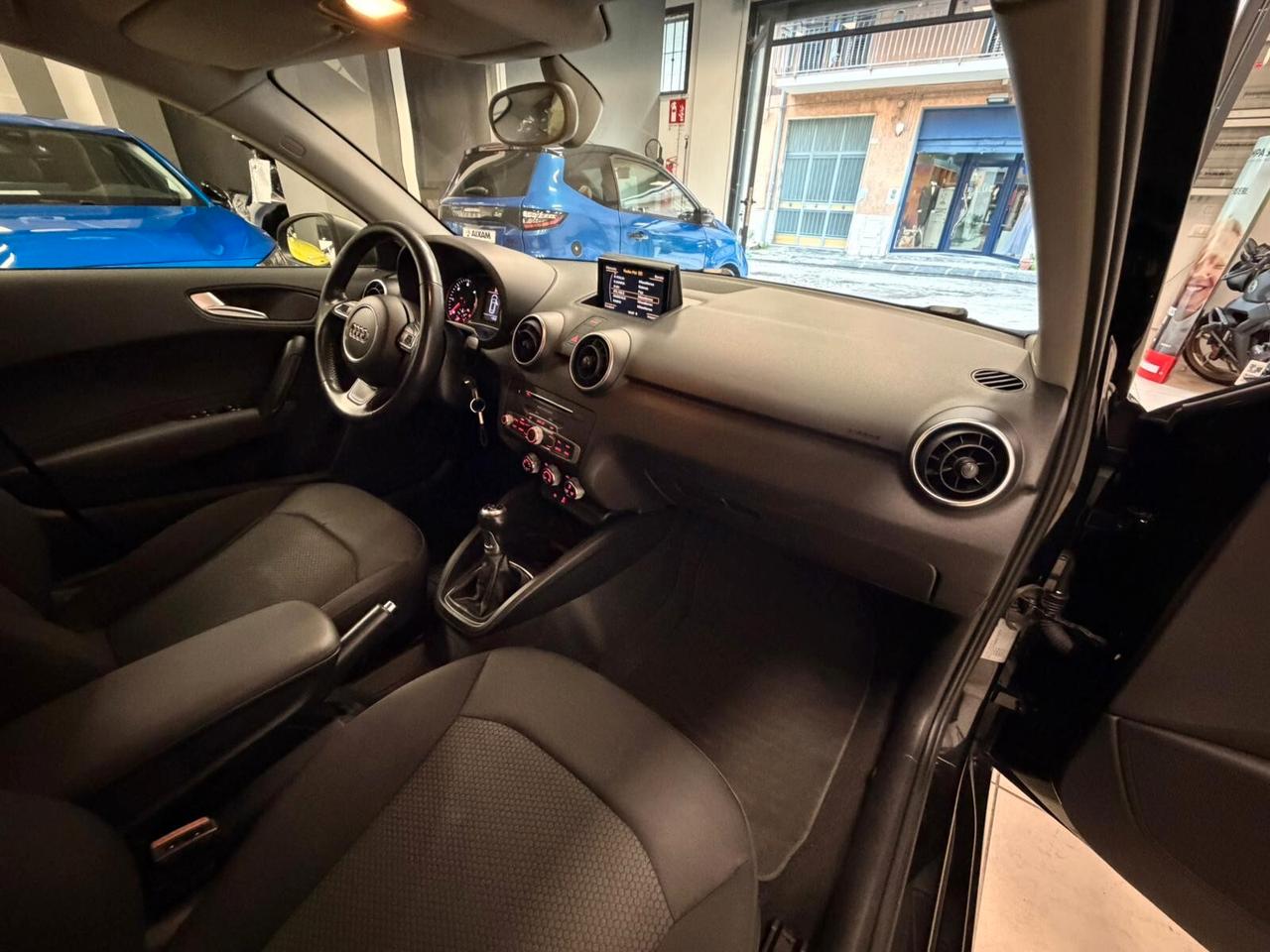 Audi A1 1.4 TDI ultra Design 120 al mese