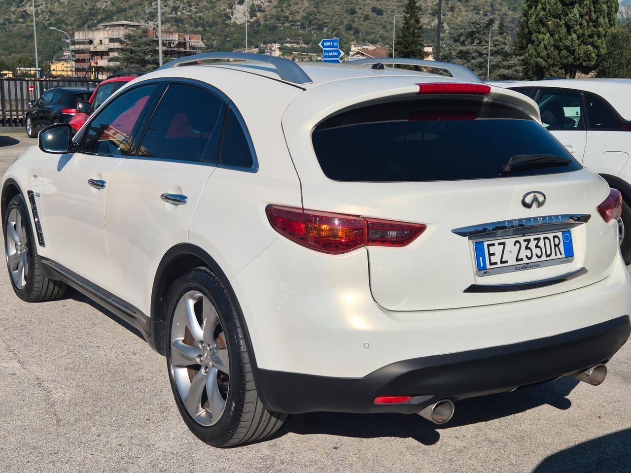 Infiniti QX70 3.0 diesel V6 AT S Premium