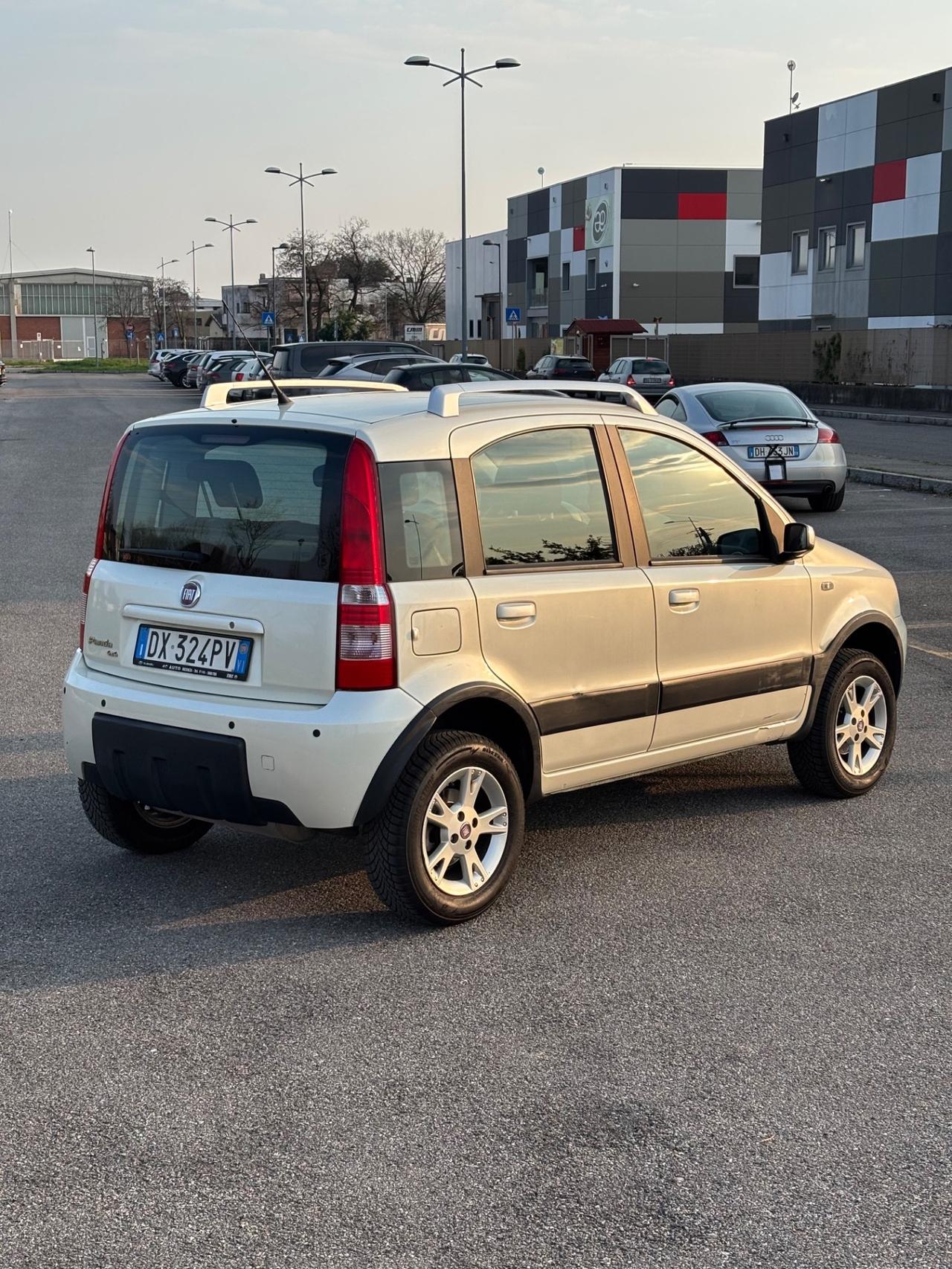 Fiat Panda 1.2 4x4 Glam UNI PRO
