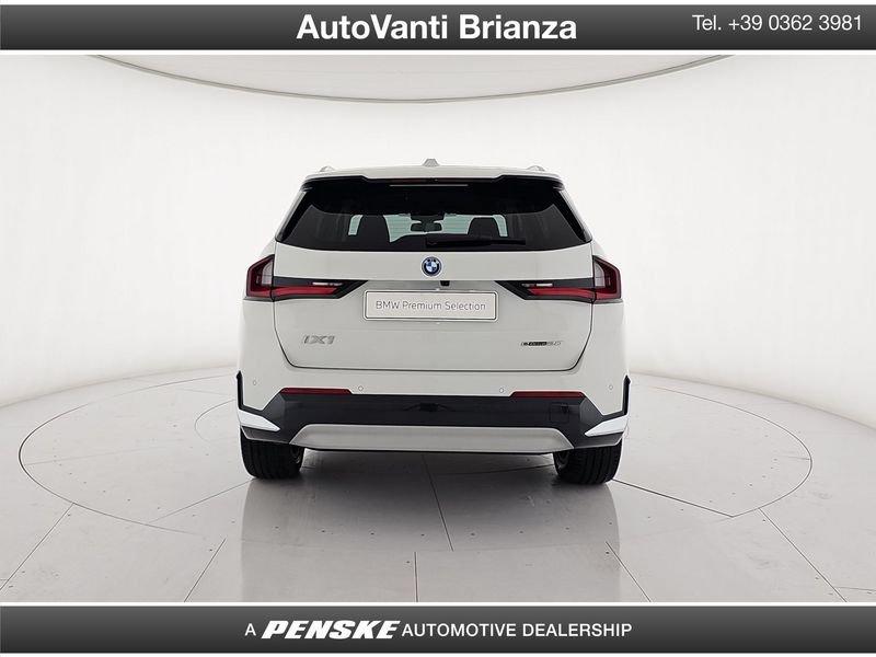 BMW iX1 eDrive 20 X-Line Special Edition