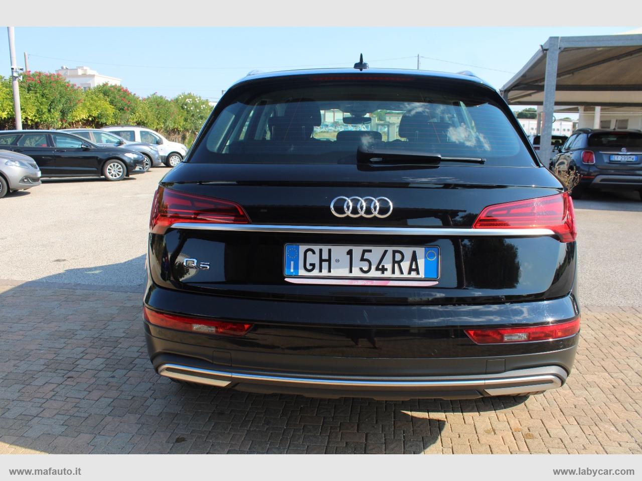 AUDI Q5 35 TDI S tronic Business
