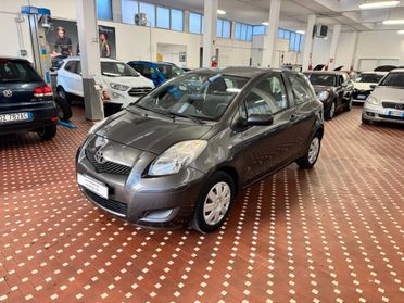 Toyota Yaris 1.0 3 porte Luxury pack - IDEALE PER NEOPATENTATI