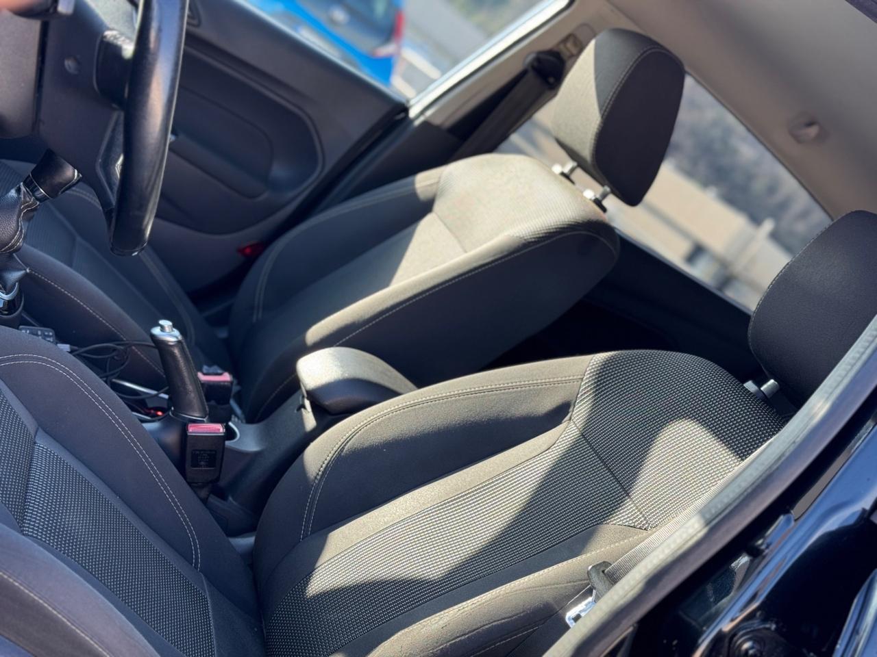FORD FIESTA 1.0 ECOBOOST BENZINA GARANZIA 12 MESI