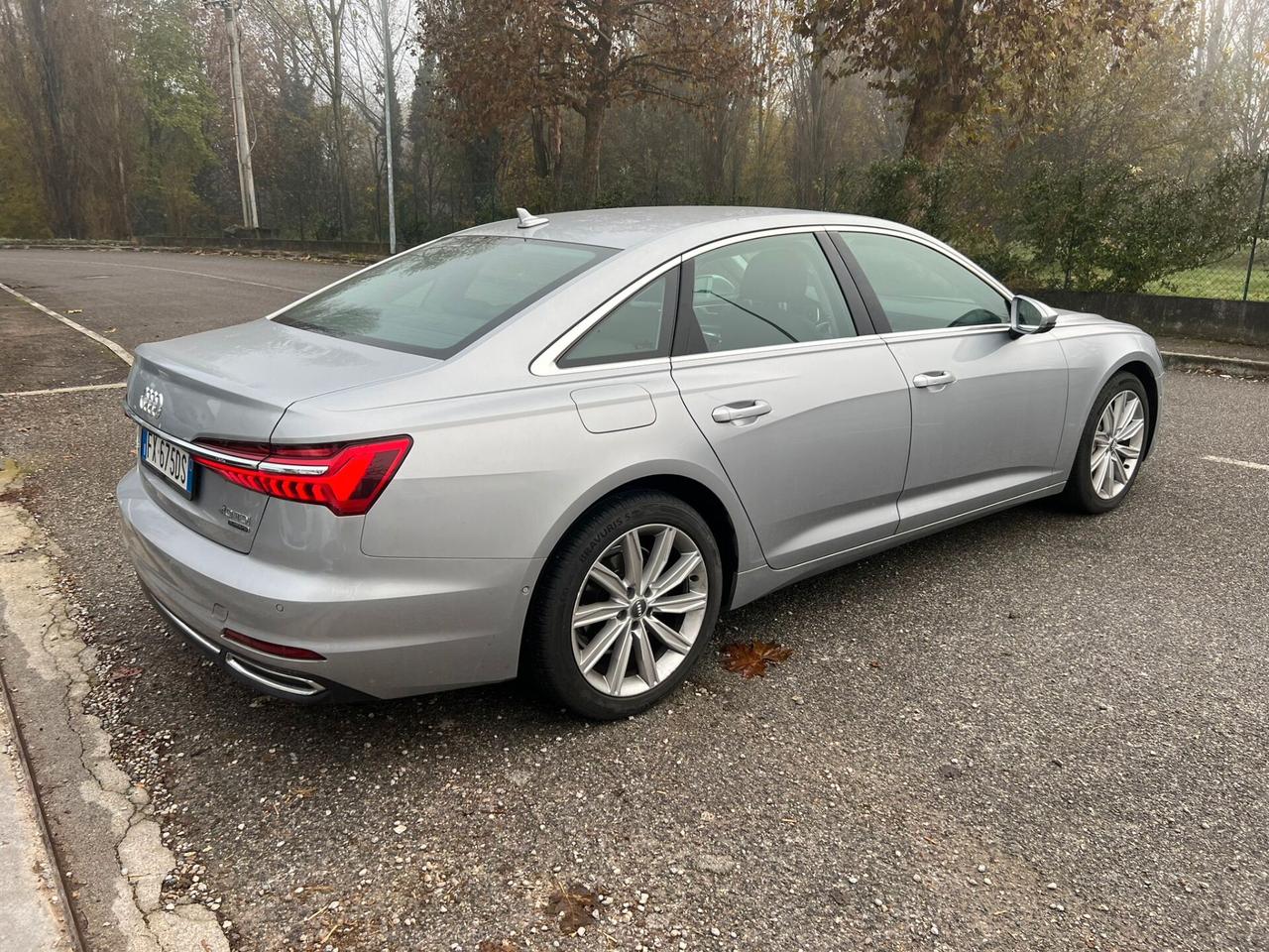 Audi A6 40 2.0 TDI S tronic Business Design