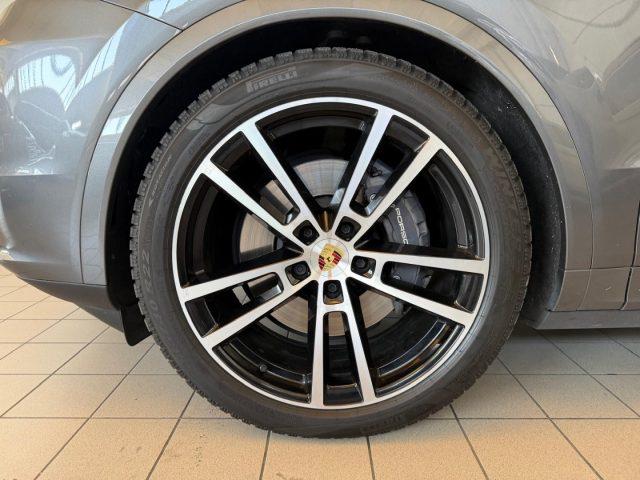 PORSCHE Cayenne 3.0 V6 E-Hybrid //TETTO//CARTIER//PARI AL NUOVO//