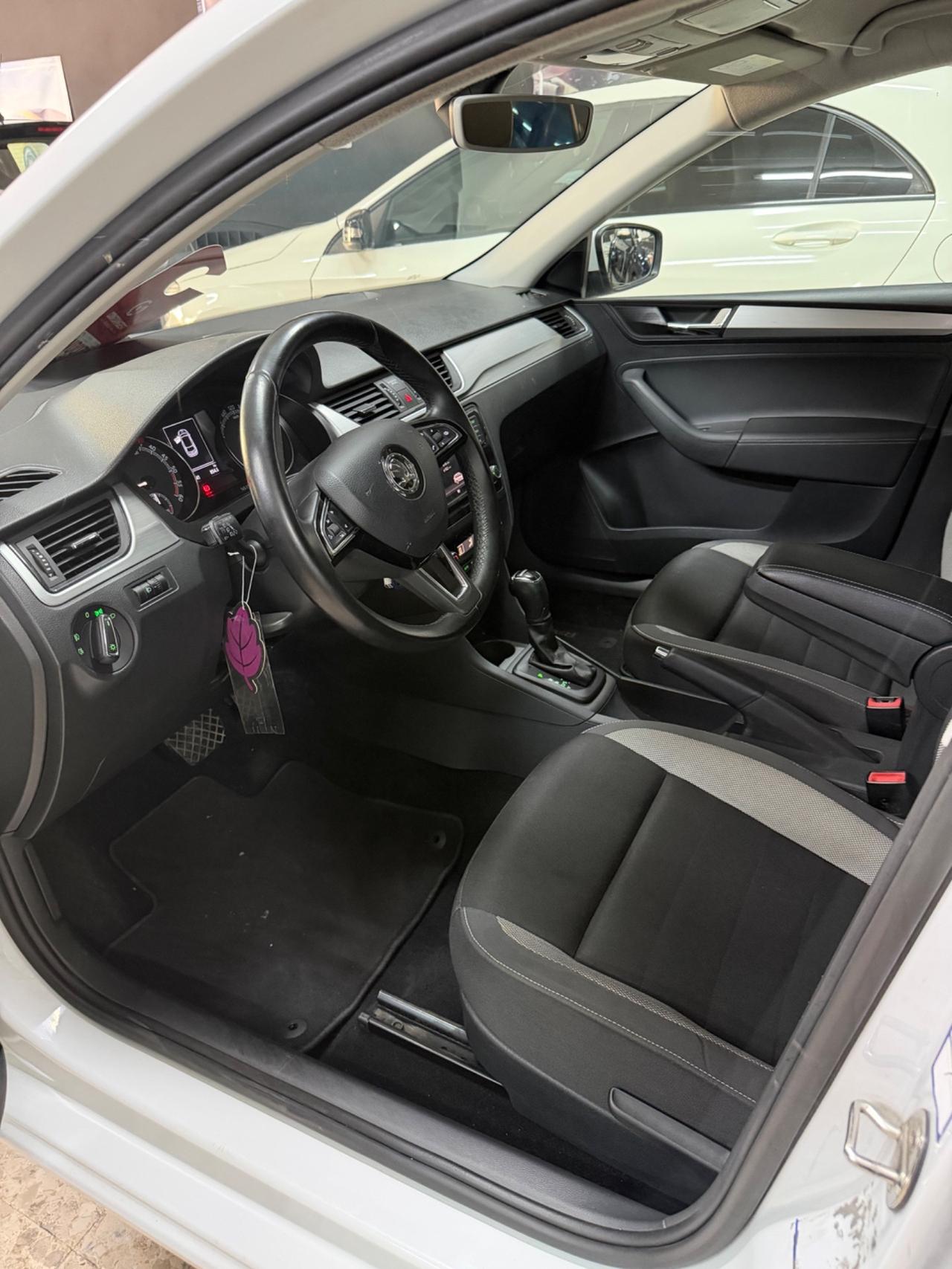 Skoda Rapid 1.4 TDI 90 CV DSG Executive