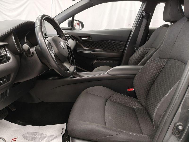 Toyota C-HR C-HR 1.8 Hybrid E-CVT Active