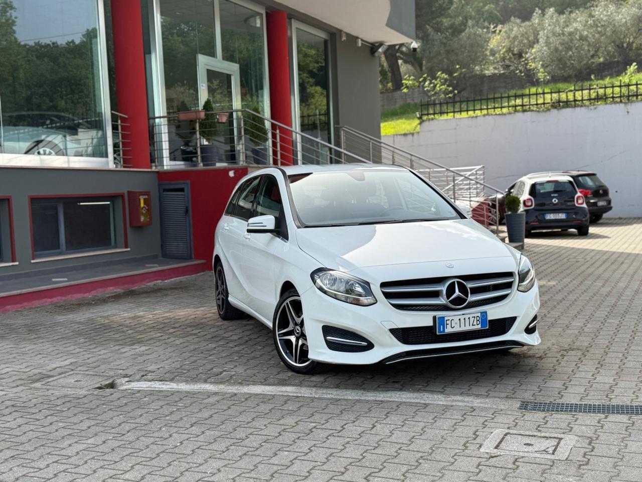 Mercedes-benz B 180 d Premium bellissima