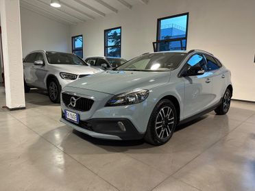 Volvo V40 Cross Country D2 Pro