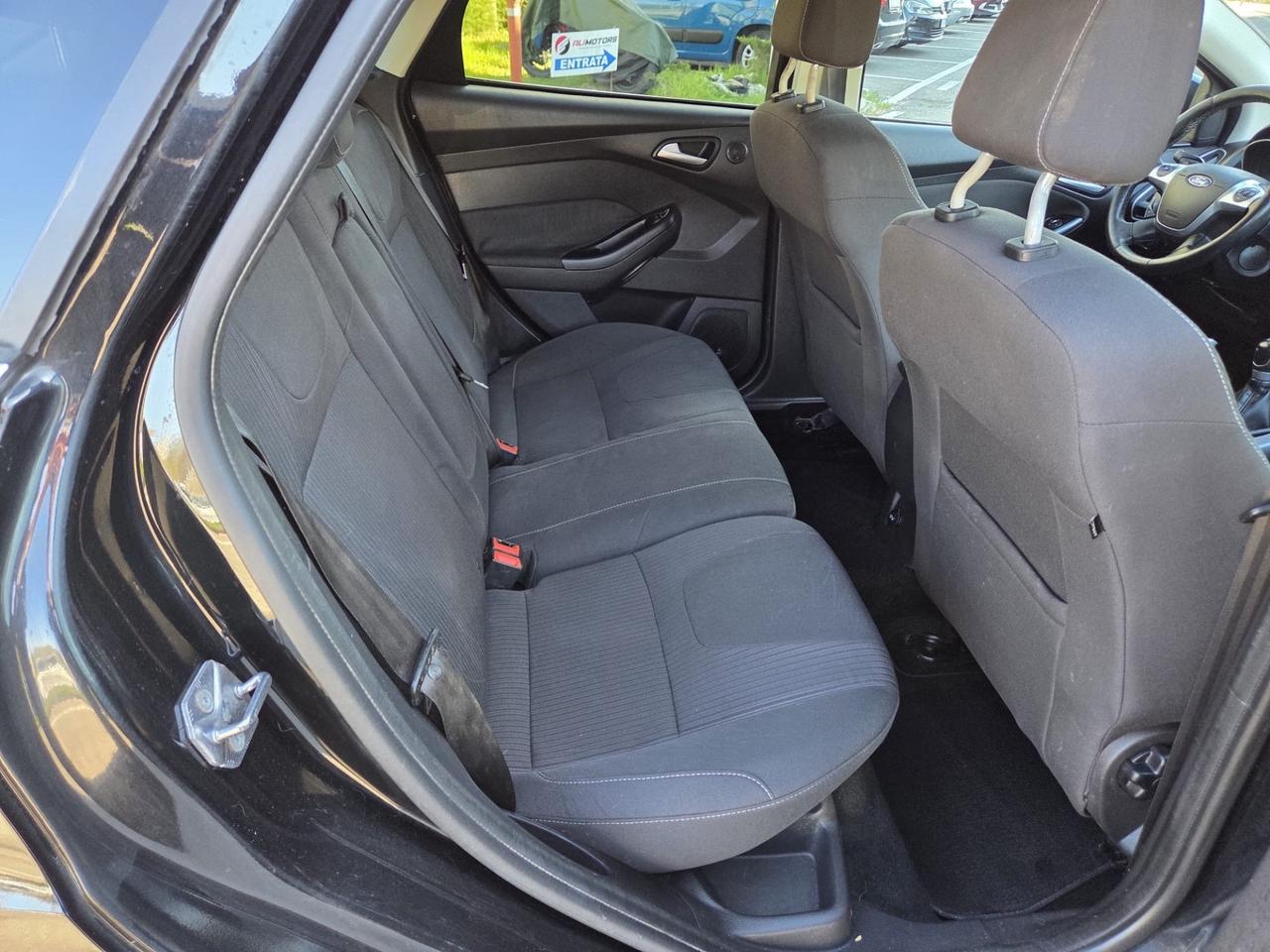 Ford Focus 1.6 120 CV GPL Titanium