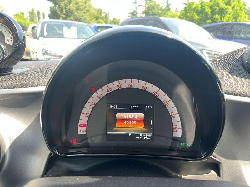 smart fortwo EQ Berlin Black Passion
