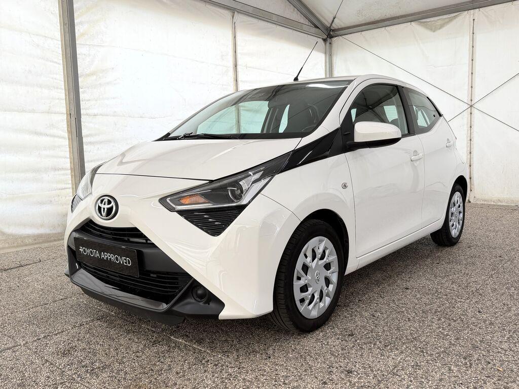 Toyota Aygo 5 Porte 1.0 VVT-i x-play