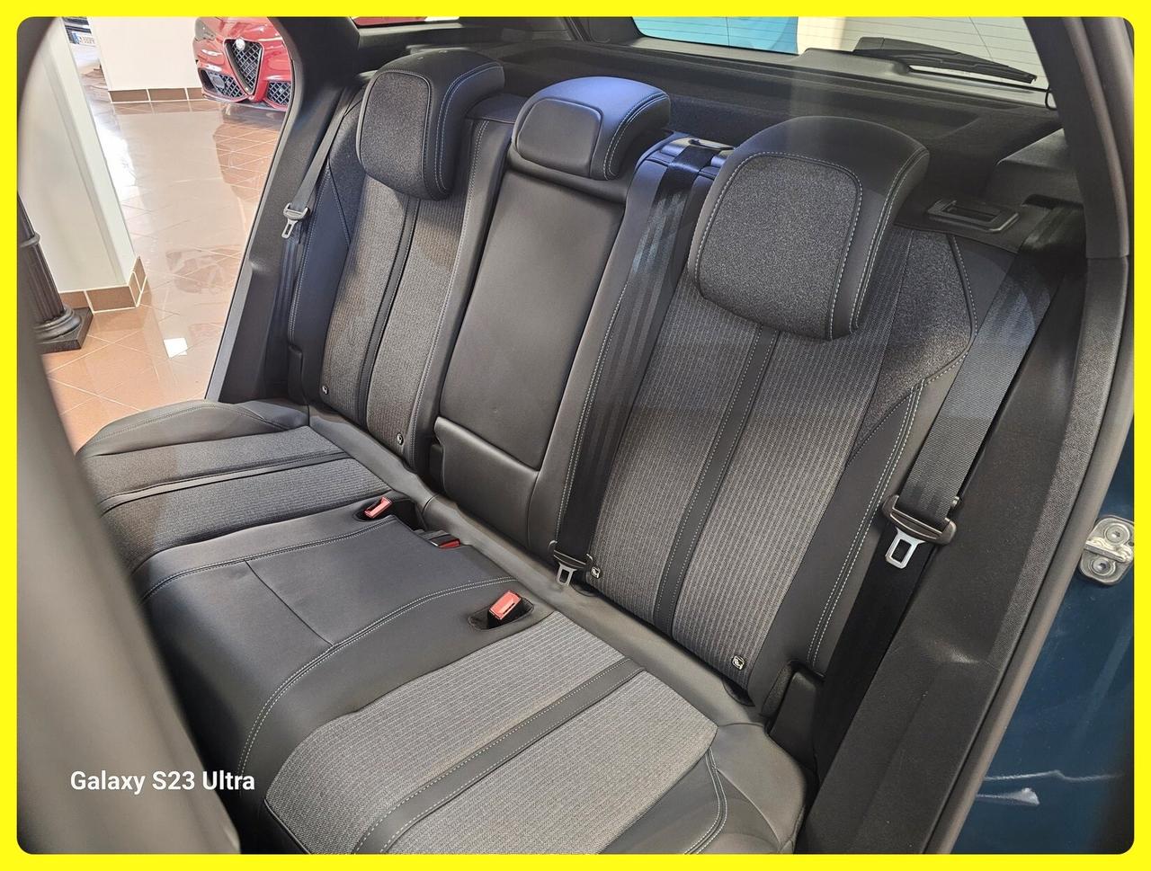 Peugeot New 3008 Hybrid Phev 180 CV e-EAT8 Allure Pack