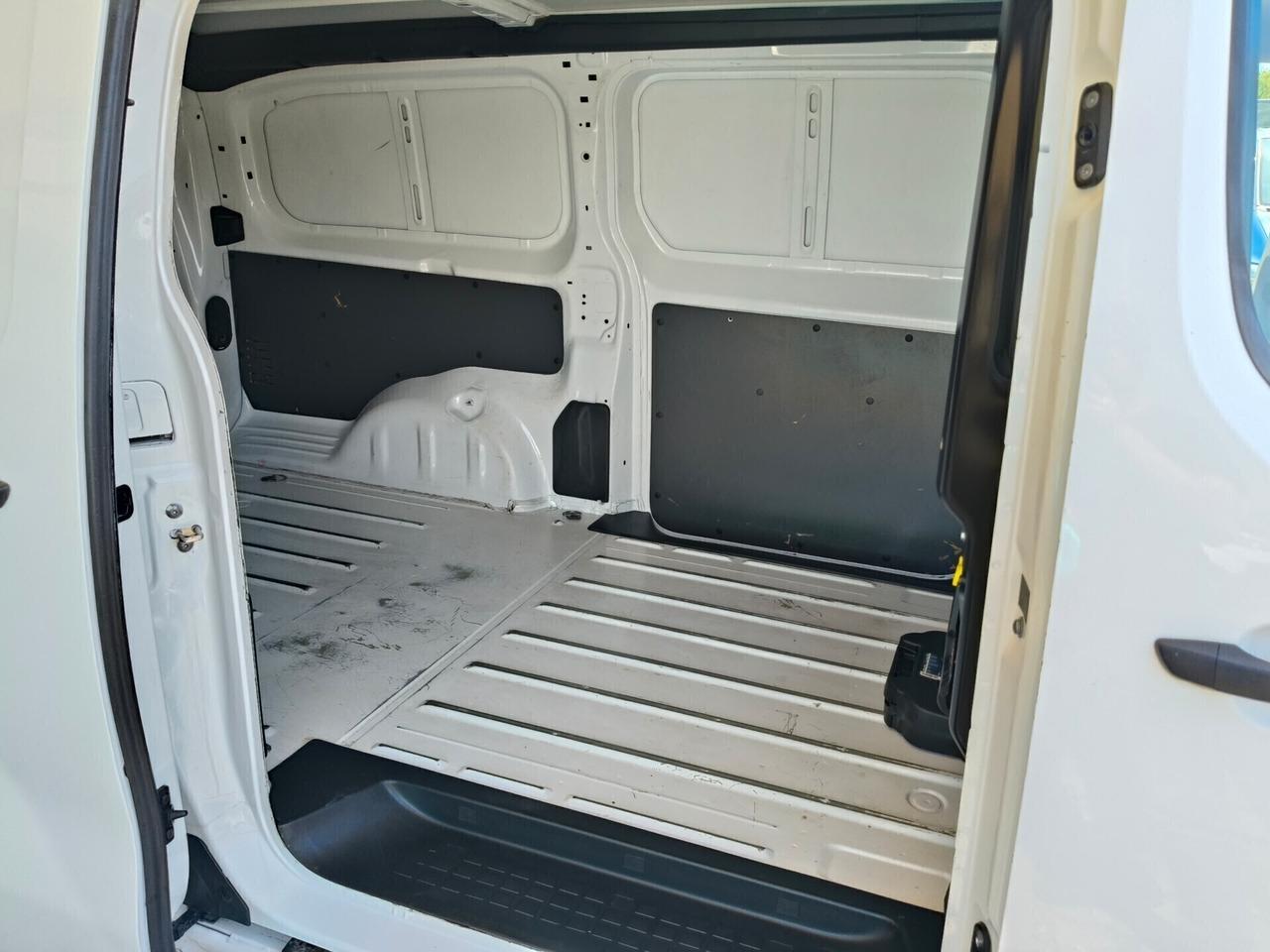 Peugeot Expert BlueHDi 100 S&S PL-SL-TN Furgone Premium Long