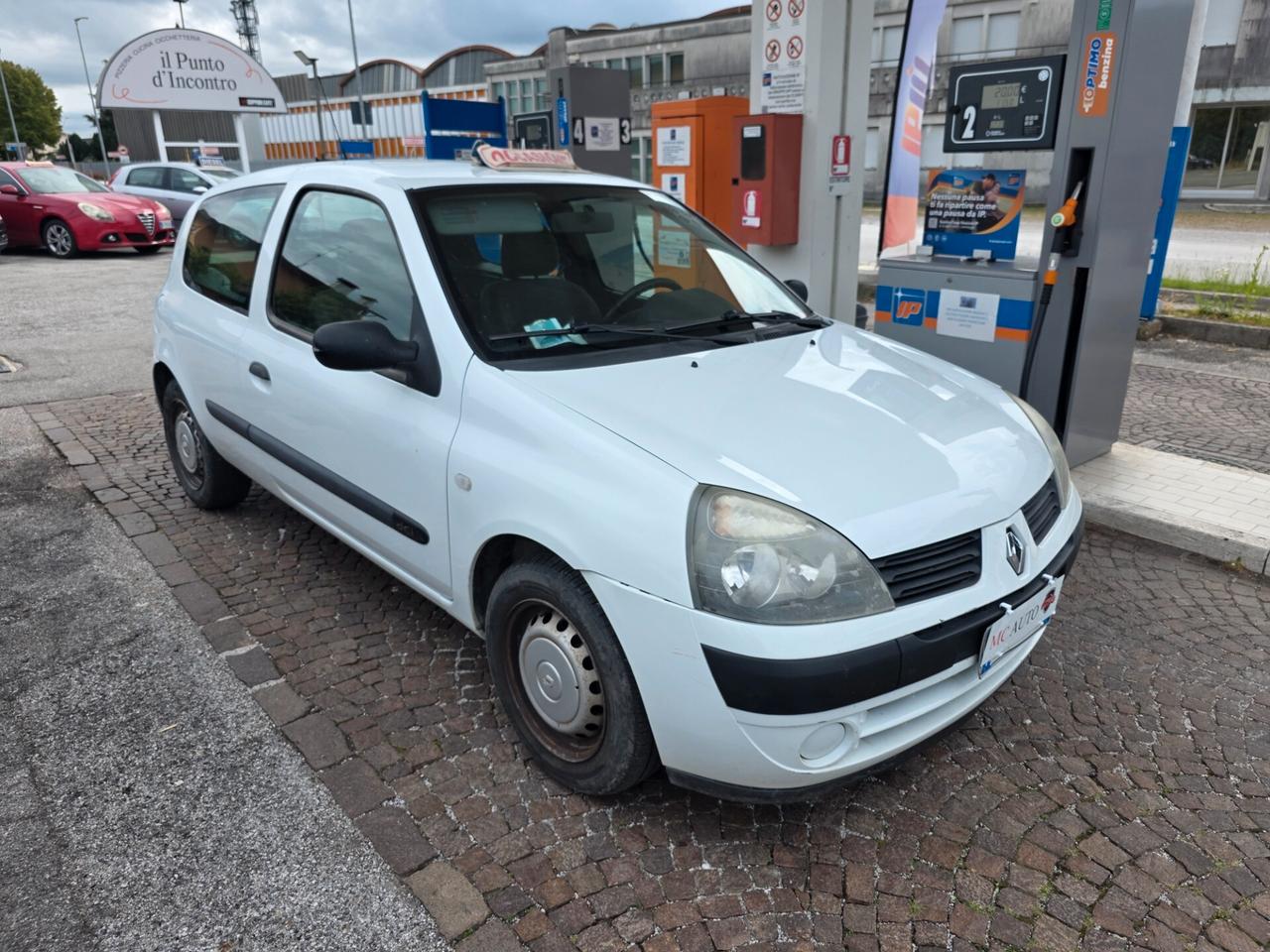 Renault Clio 1.5 dCi 65CV cat 3 porte Access Van con 165.000km