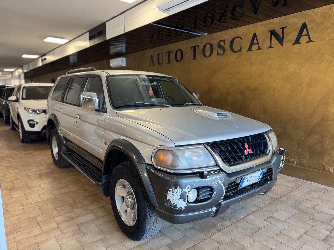 Mitsubishi Pajero Sport 2.5 TDI GLX