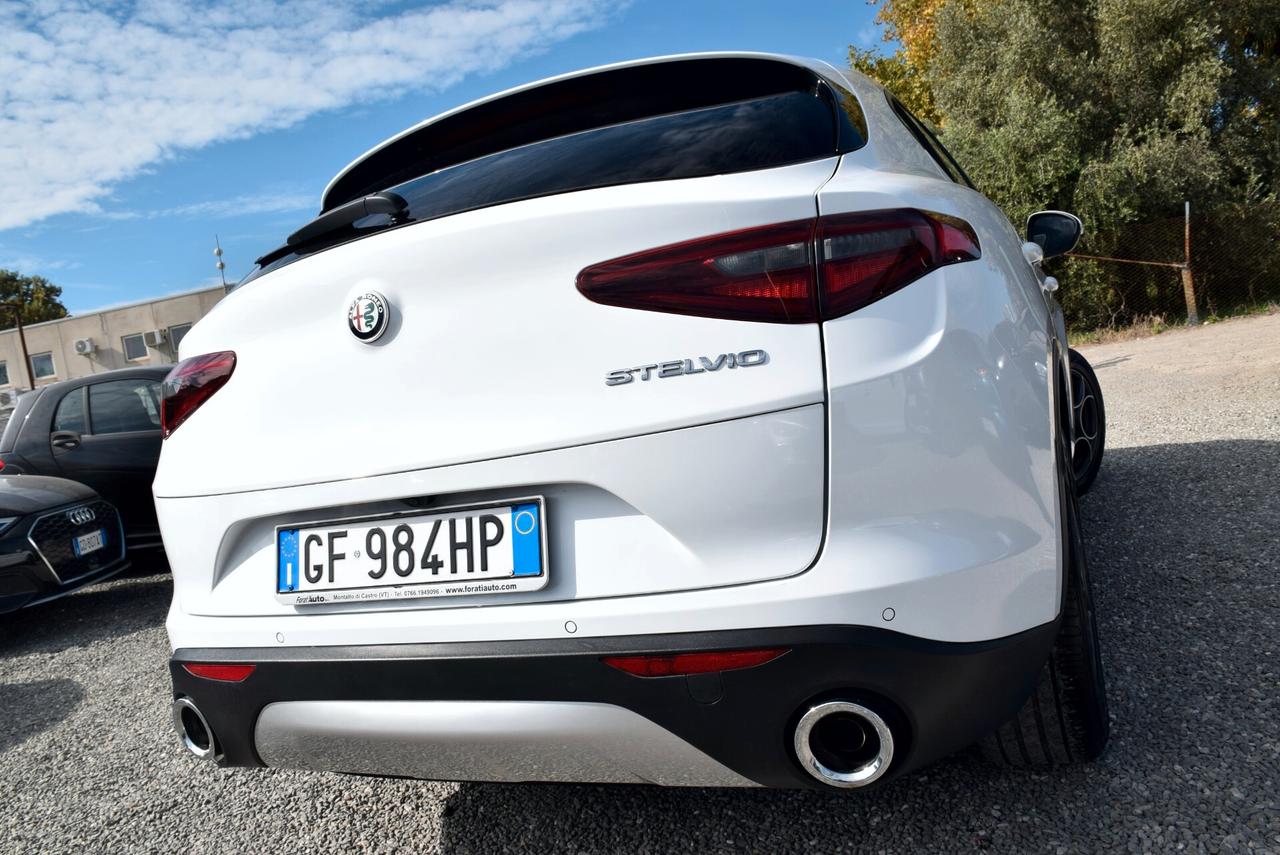 Alfa Romeo Stelvio 2.2TD 160CV AT8 RWD Rosso Edizione FULL OPTIONAL