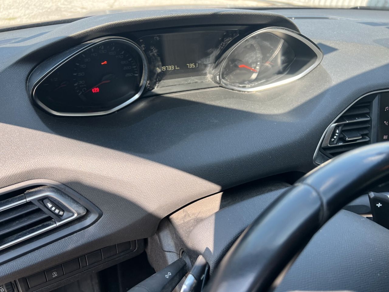 Peugeot 308 2018 photo 5