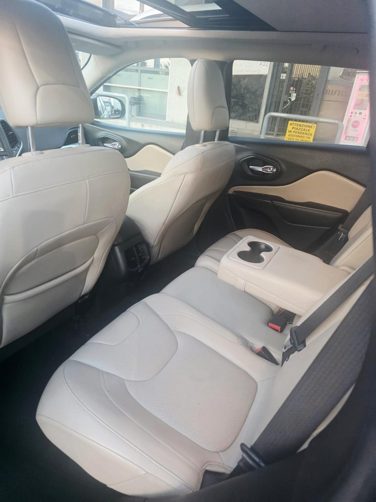 Jeep Cherokee 2.2 Mjt II 4WD Active Drive I Limited